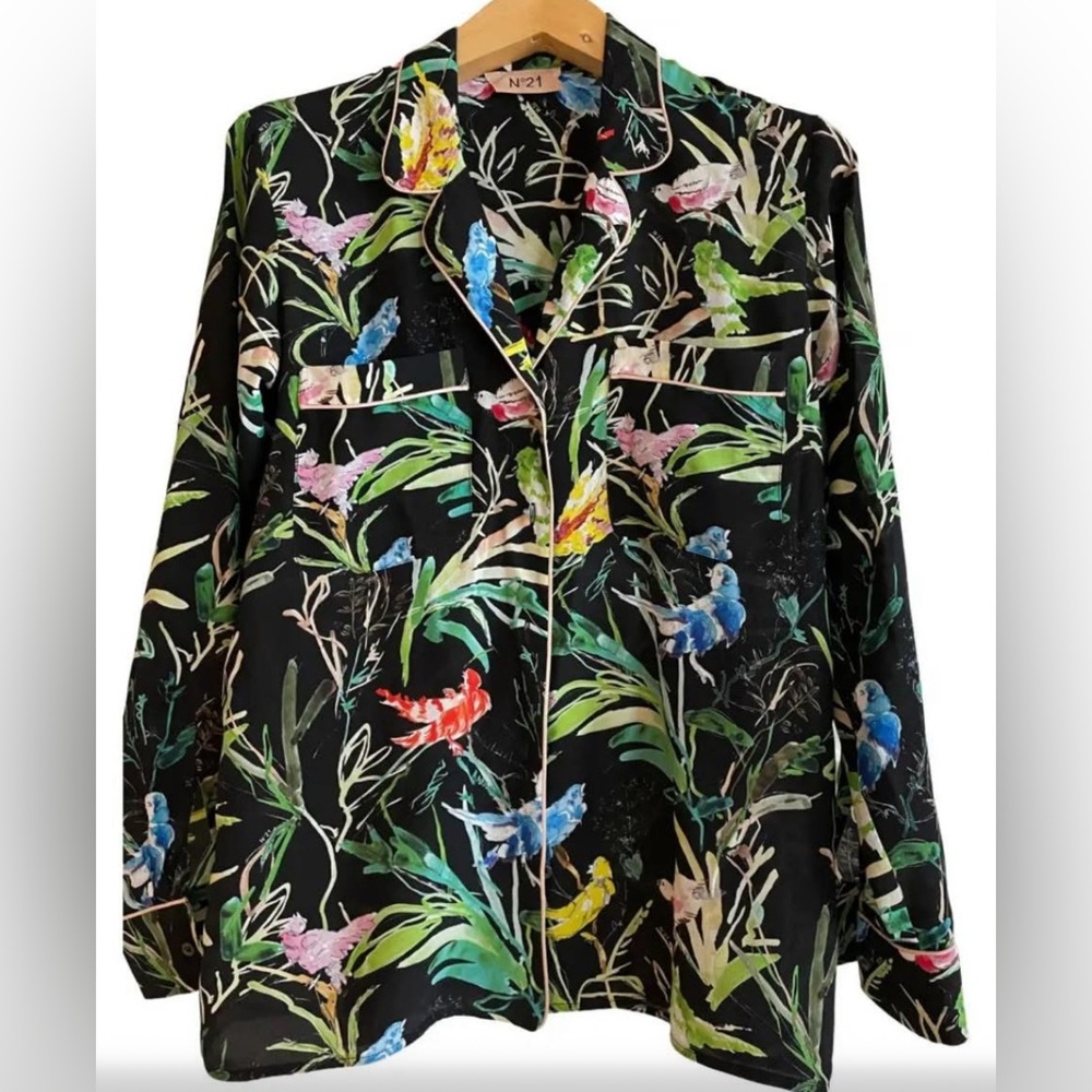 SOLD No. 21 Bird print Silk Pajama Blouse Sz L